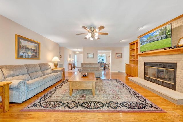 410 Greenview DR, Rocky Mount, VA 24151