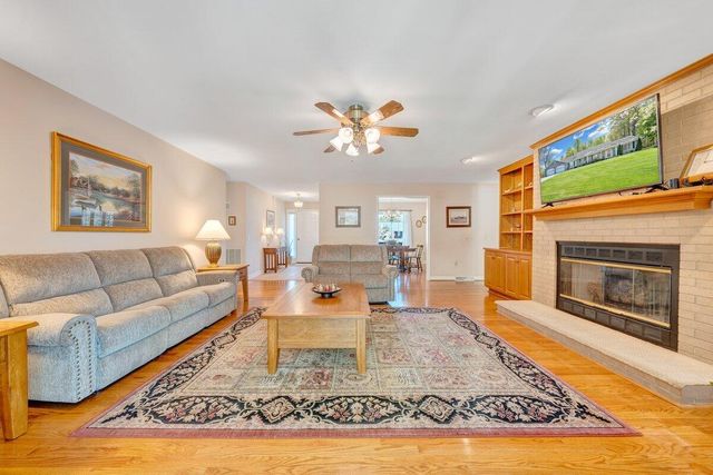 410 Greenview DR, Rocky Mount, VA 24151