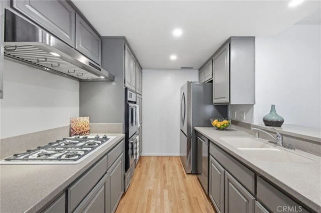 4320 Glencoe Avenue 2, Marina Del Rey, CA 90292