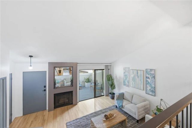 4320 Glencoe Avenue 2, Marina Del Rey, CA 90292