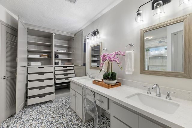 15015 Marlebone Court, Houston, TX 77069