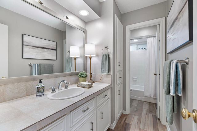 15015 Marlebone Court, Houston, TX 77069