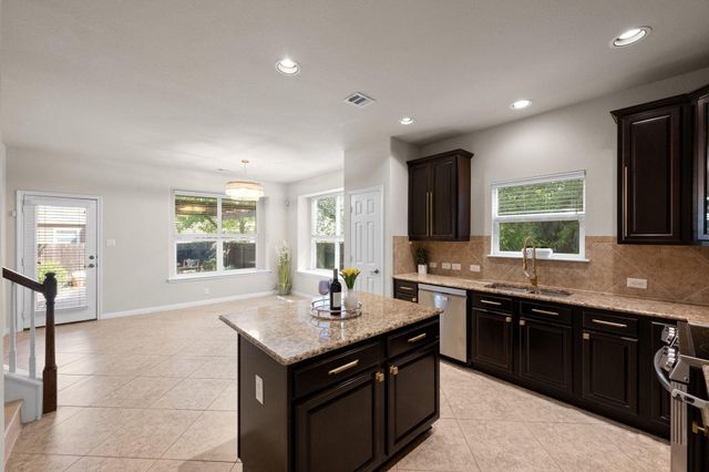 8537 Inca Dove DR, Austin, TX 78729