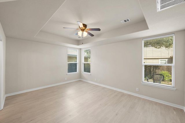 8537 Inca Dove DR, Austin, TX 78729