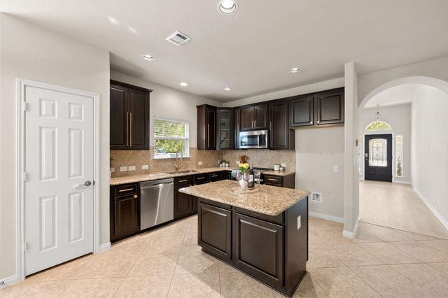 8537 Inca Dove DR, Austin, TX 78729