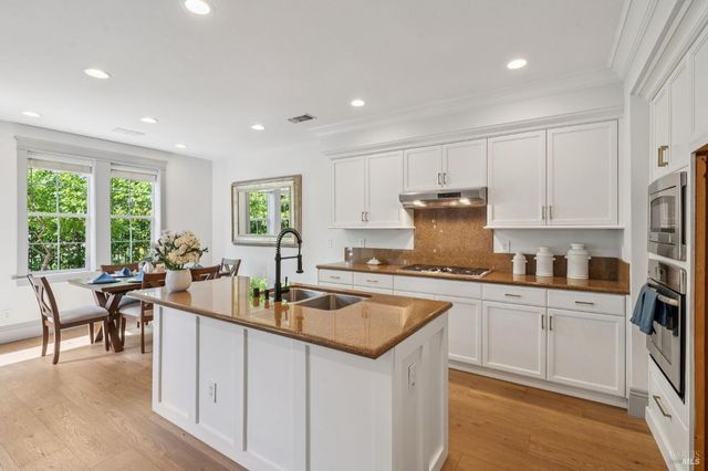 4193 Summer Gate Ave, Vallejo, CA 94591