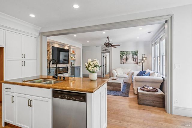 4193 Summer Gate Ave, Vallejo, CA 94591