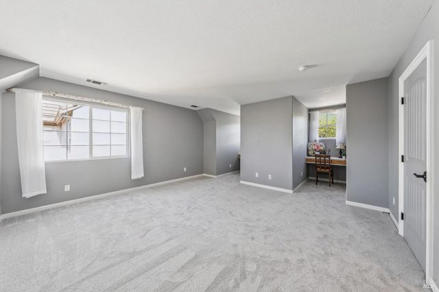 4193 Summer Gate Ave, Vallejo, CA 94591