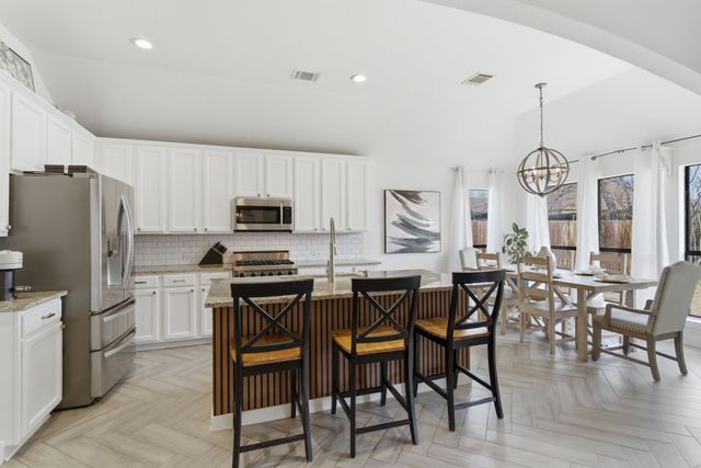 2125 Woodhaven Drive, Little Elm, TX 75068