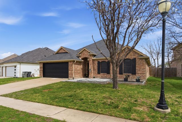 2125 Woodhaven Drive, Little Elm, TX 75068