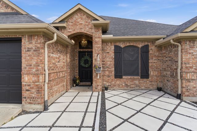 2125 Woodhaven Drive, Little Elm, TX 75068