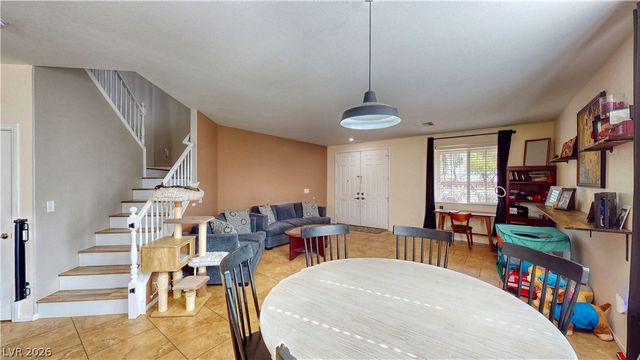 2304 Dixon Springs Avenue, North Las Vegas, NV 89031