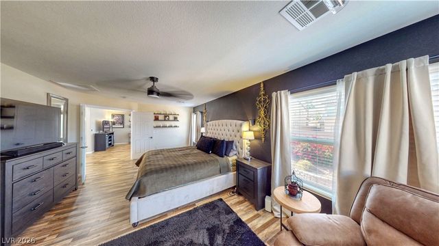 2304 Dixon Springs Avenue, North Las Vegas, NV 89031