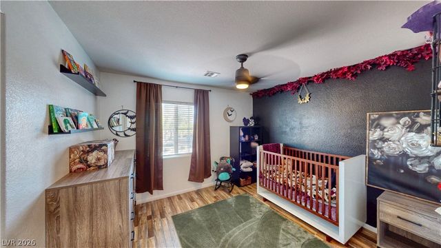2304 Dixon Springs Avenue, North Las Vegas, NV 89031