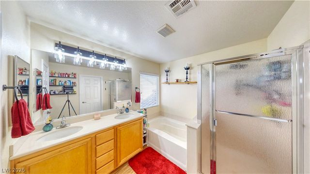 2304 Dixon Springs Avenue, North Las Vegas, NV 89031