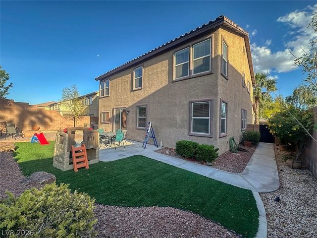 2304 Dixon Springs Avenue, North Las Vegas, NV 89031