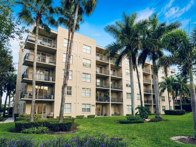 26 Royal Palm Way 201, Boca Raton, FL 33432
