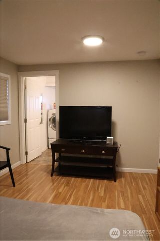 16864 122nd Avenue SE, Renton, WA 98058