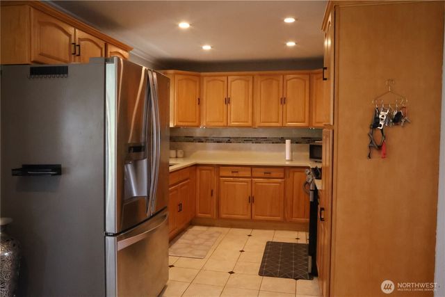 16864 122nd Avenue SE, Renton, WA 98058