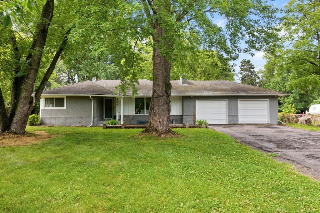 8609 W River Road, Brooklyn Park, MN 55444