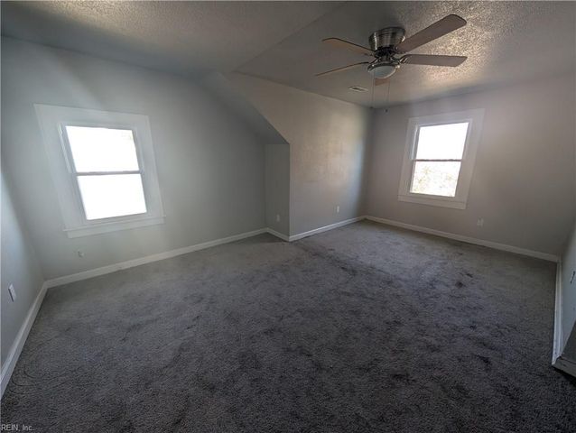 28 Alden AVE, Portsmouth, VA 23702