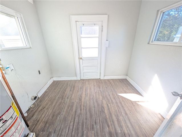 28 Alden AVE, Portsmouth, VA 23702