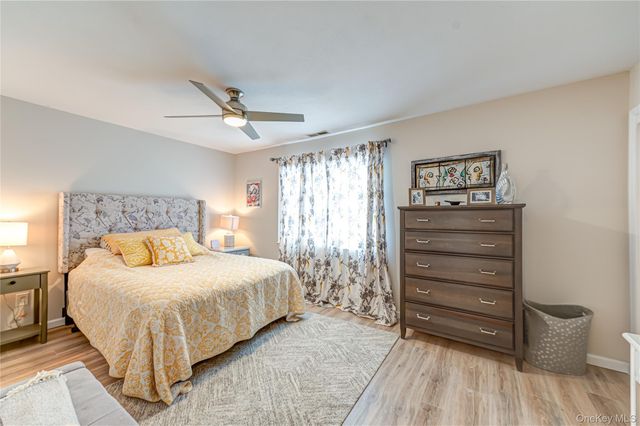 404 Mountain Ridge Drive, Mount Sinai, NY 11766