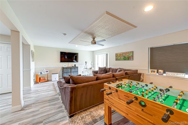 404 Mountain Ridge Drive, Mount Sinai, NY 11766