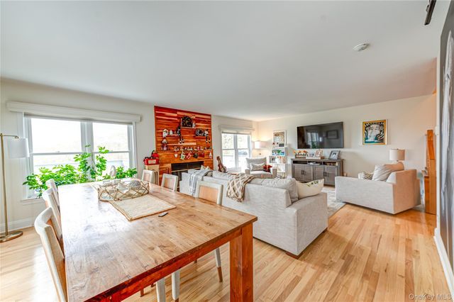 404 Mountain Ridge Drive, Mount Sinai, NY 11766