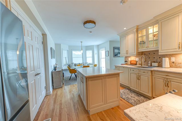 404 Mountain Ridge Drive, Mount Sinai, NY 11766