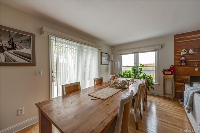 404 Mountain Ridge Drive, Mount Sinai, NY 11766