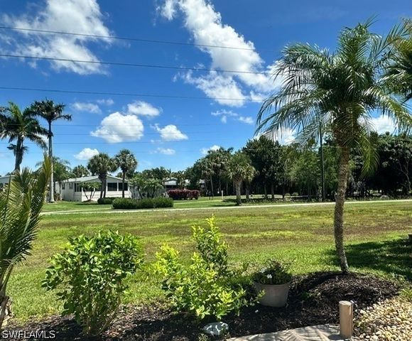 1639 Diamond Lake CIR, Naples, FL 34114
