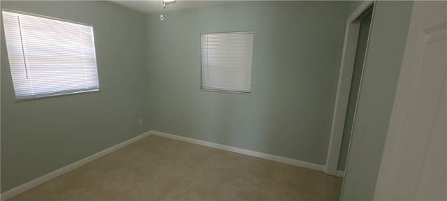 412 7th Road SW, Vero Beach, FL 32962