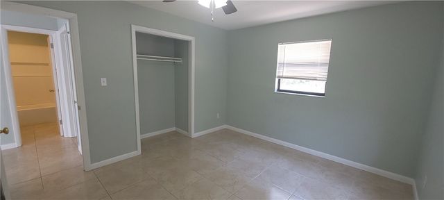412 7th Road SW, Vero Beach, FL 32962