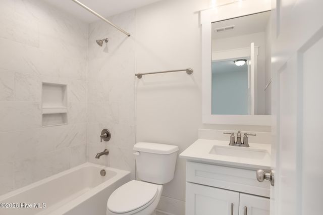 8237 Sage Valley Drive, Wilmington, NC 28411