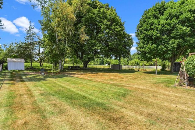 3045 N McKinley Road, Flushing Twp, MI 48433