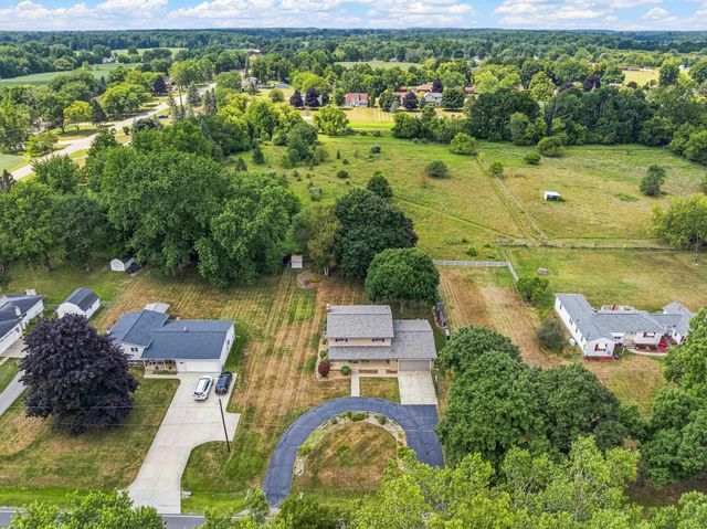 3045 N McKinley Road, Flushing Twp, MI 48433