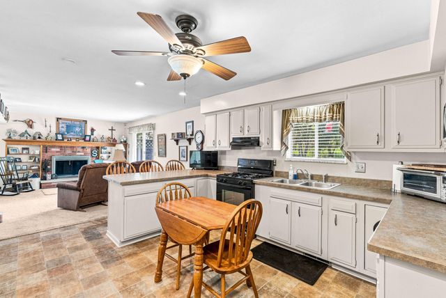 3045 N McKinley Road, Flushing Twp, MI 48433