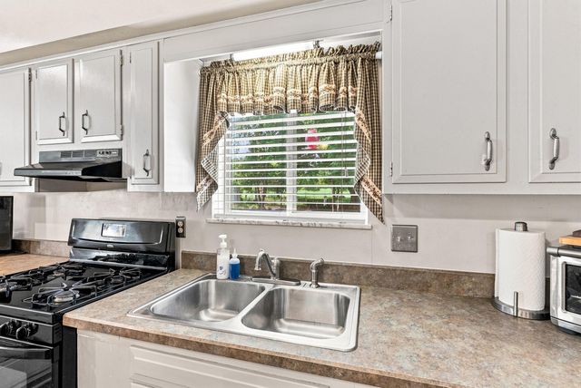3045 N McKinley Road, Flushing Twp, MI 48433