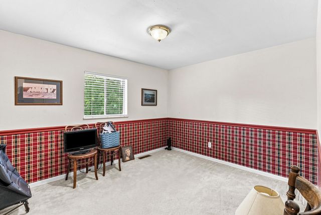 3045 N McKinley Road, Flushing Twp, MI 48433