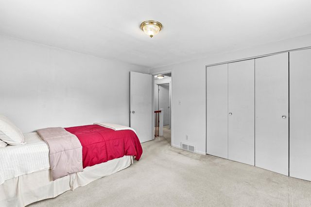 3045 N McKinley Road, Flushing Twp, MI 48433