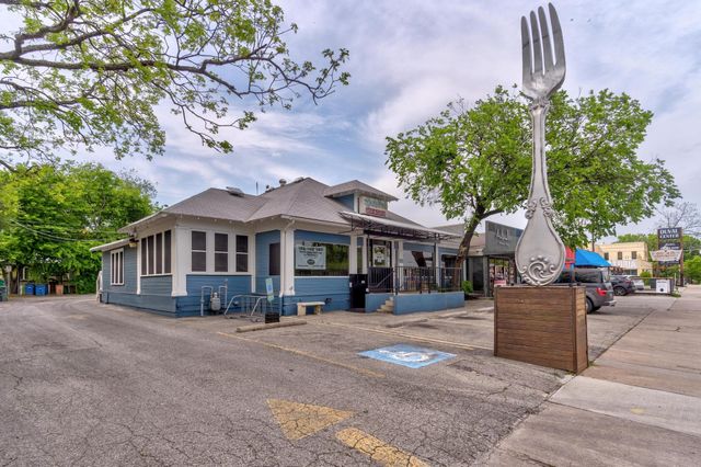4413 Barrow Ave, Austin, TX 78751