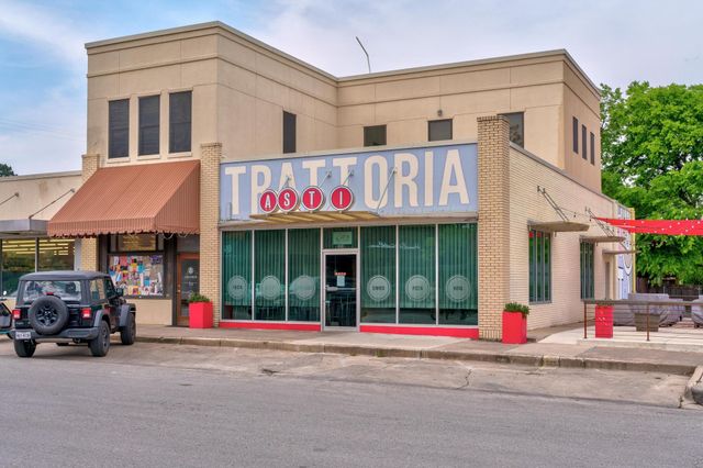 4413 Barrow Ave, Austin, TX 78751