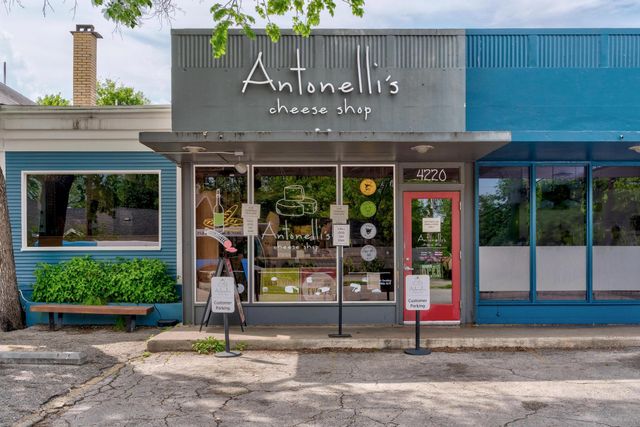 4413 Barrow Ave, Austin, TX 78751