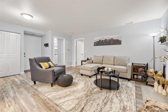 12502 E Cornell Avenue 102, Aurora, CO 80014