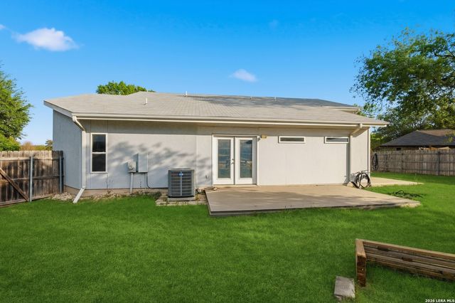 1902 Almond, San Antonio, TX 78247