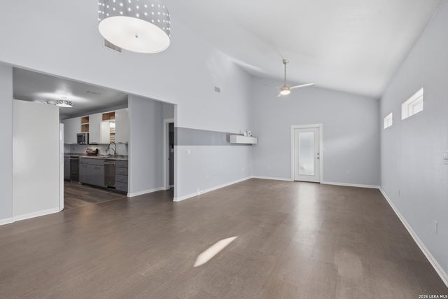 1902 Almond, San Antonio, TX 78247