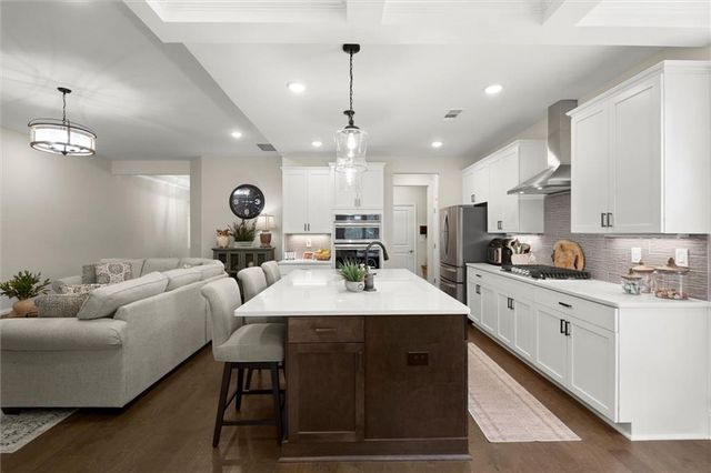 1120 Cooks Farm Way, Woodstock, GA 30189