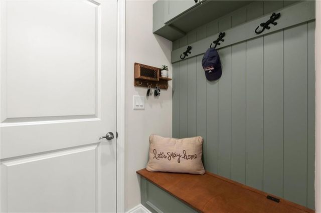 1120 Cooks Farm Way, Woodstock, GA 30189