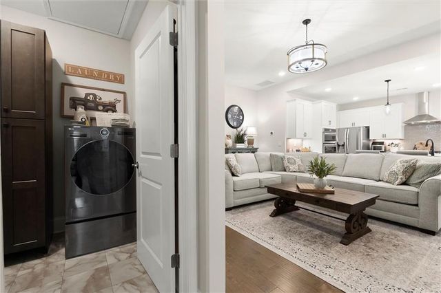 1120 Cooks Farm Way, Woodstock, GA 30189